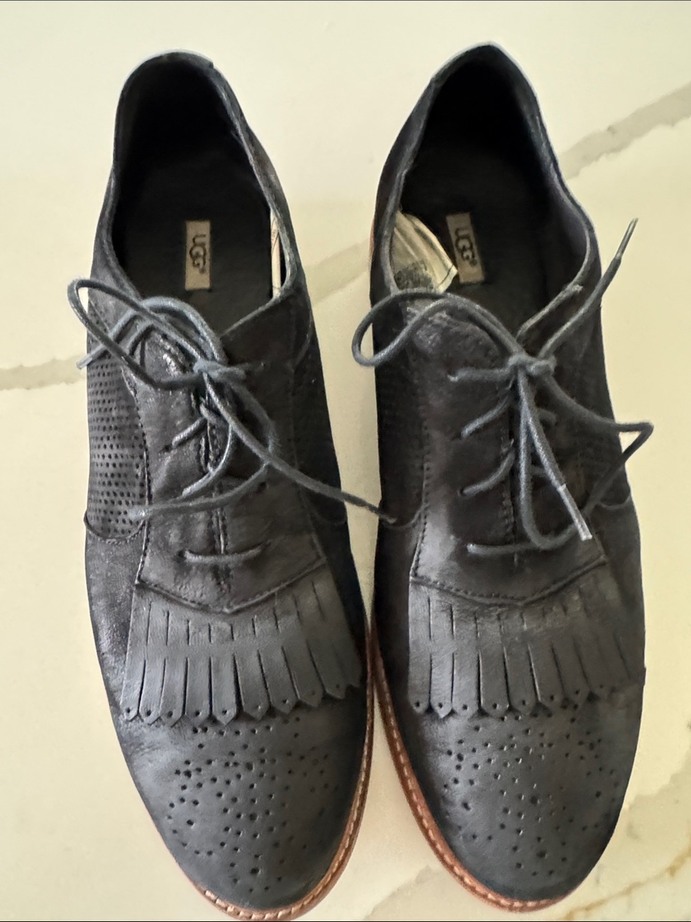 UGG Black Leather Fringe Kiltie Brogue Derby Oxfords 9.5